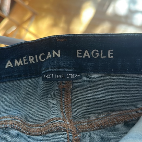 American Eagle Curvy High Rise Shortie Shorts - Picture 3 of 5